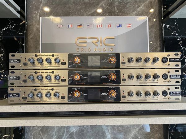 NÂNG TIẾNG ERIC DAC-8G ( MẶT GHI XÁM)
